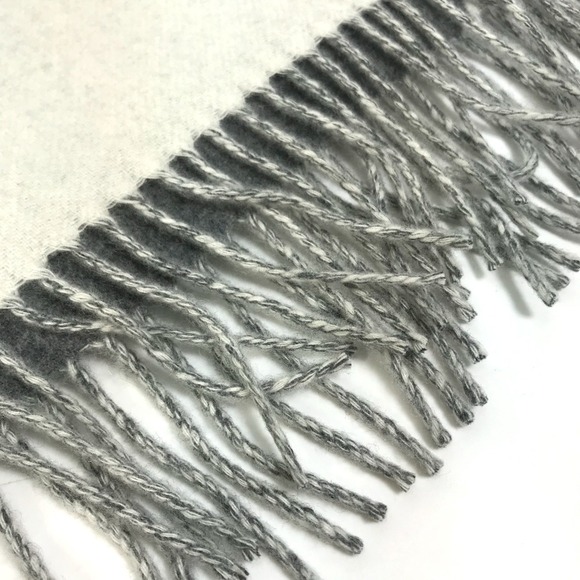 HERMES White Scarf - Picture 6 of 10